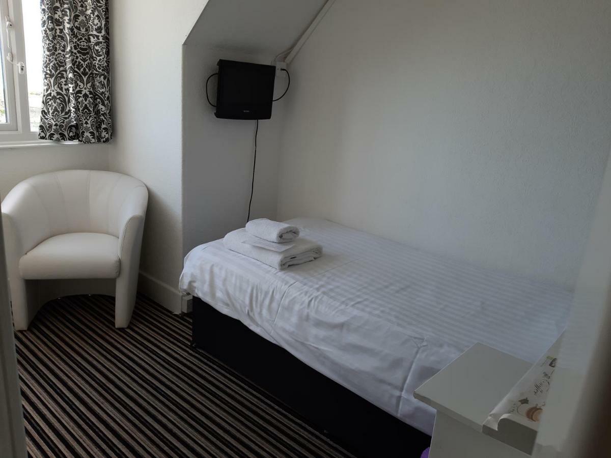 North Parade Seafront Accommodation Скегнесс Экстерьер фото