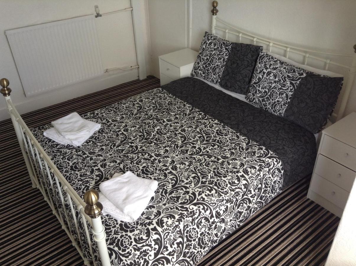 North Parade Seafront Accommodation Скегнесс Номер фото